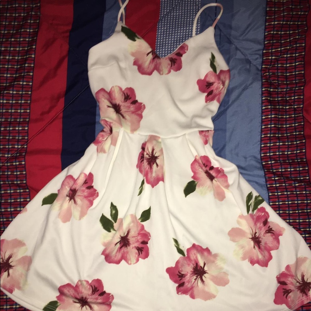 Soprano women’s floral dress